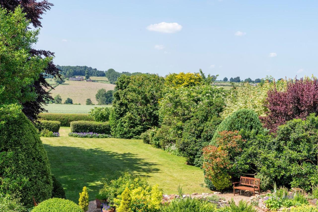 The Hillcrest Bed & Breakfast 3*