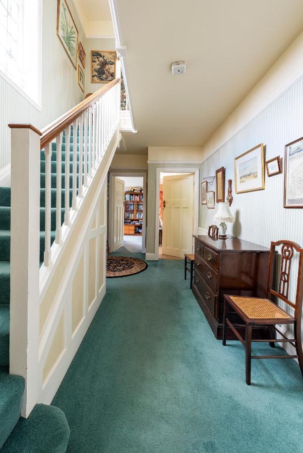 The Hillcrest 3* Ecton